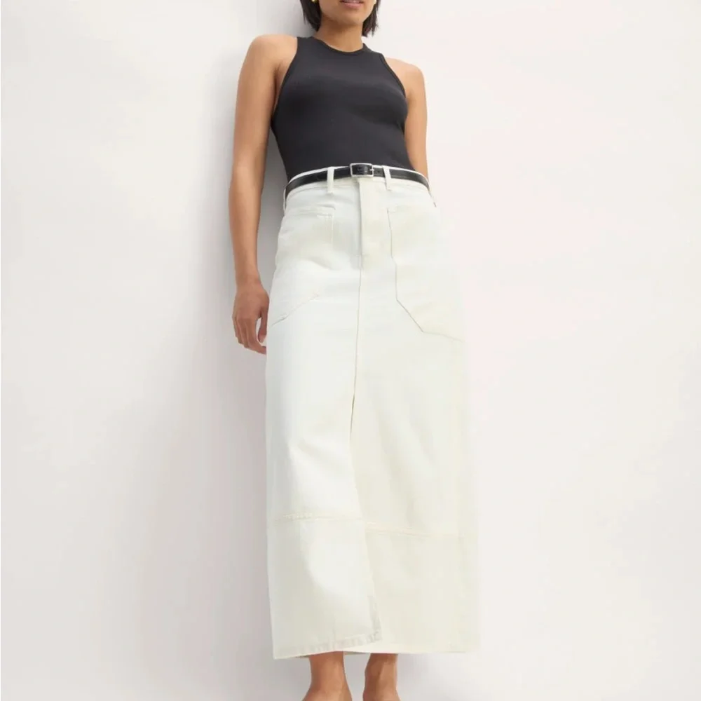 Everlane - Picture 2 of 2